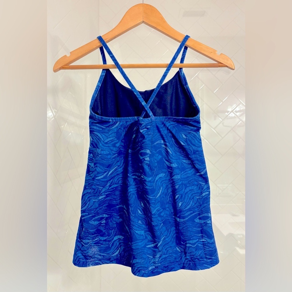 PATAGONIA • NWOT • Women's Athletic Top • Size XS
